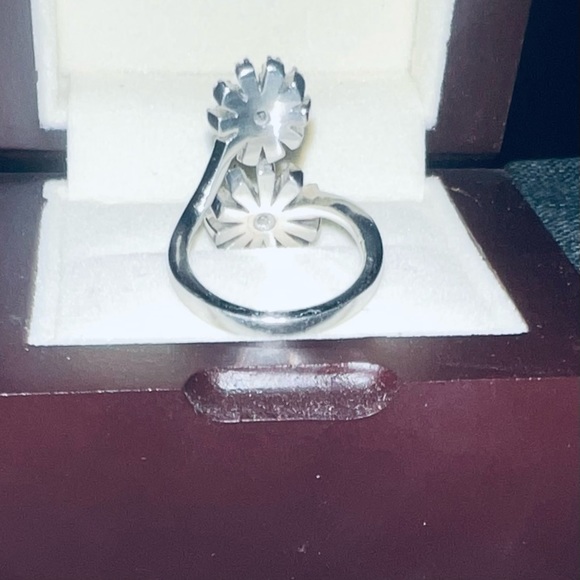 Beautiful Champagne and Purple Diamond Ring - Picture 4 of 5